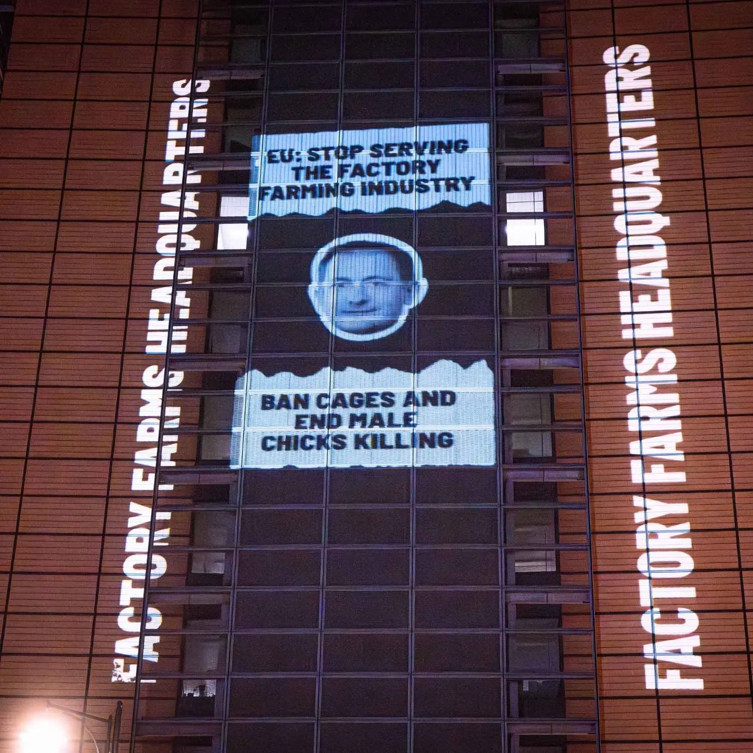 Proyección en Bruselas: la Comisión Europea en el punto de mira