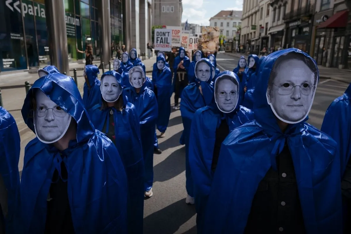 Blog en directo desde Bruselas: la “Marcha de los Traidores” contra la traición de la Comisión de la UE 1