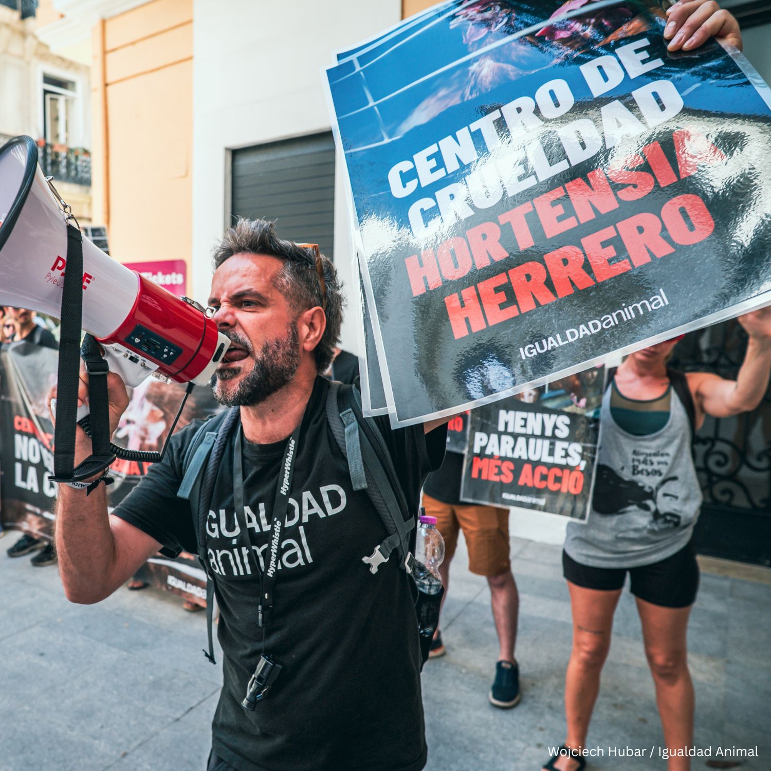 Noticia protesta Hortensia Herrero 17 junio