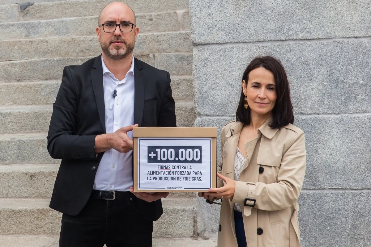 Stop Alimentación Forzada en foie gras 10